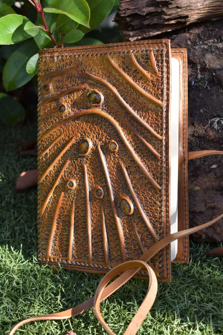 Herramientas para trabajar el cuero Academia del Cuero Raquel Berea